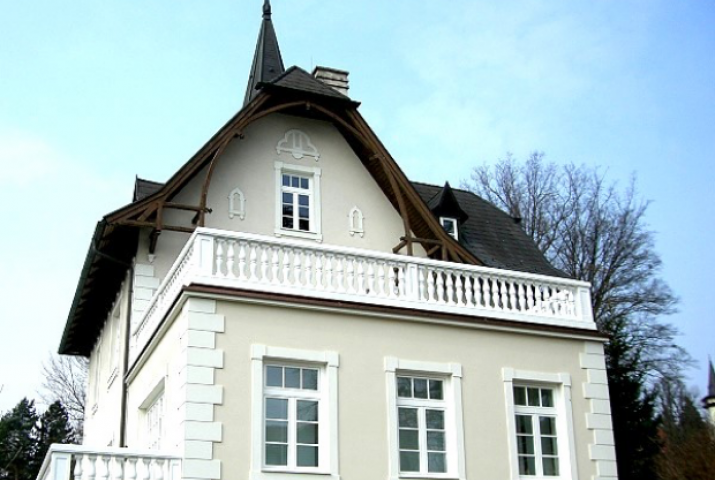 Thumbnail for Villa im Wienerwald