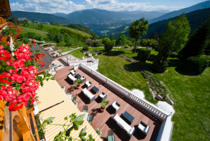 Thumbnail for Wellnesshotel "Holzerhof" in Südtirol